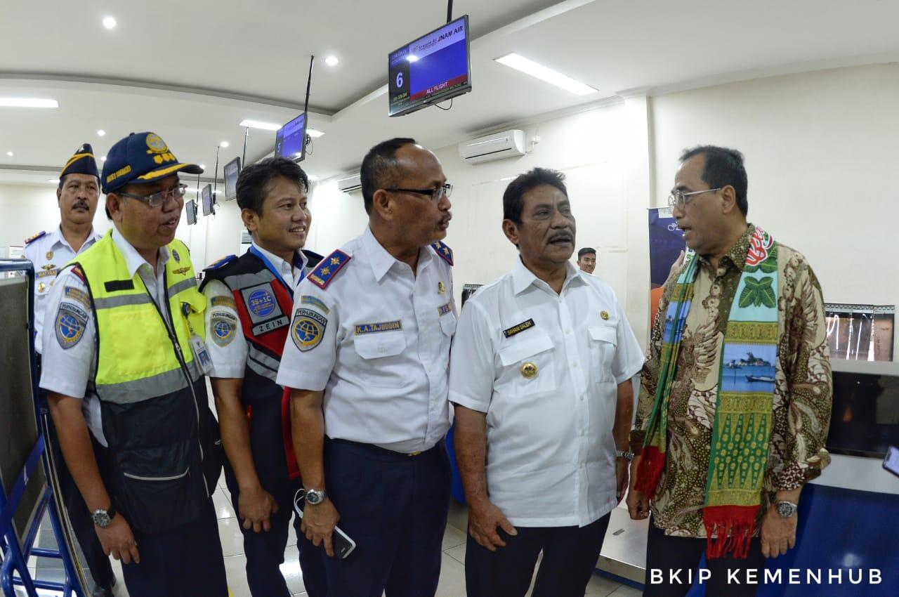 Tak Lelah Mengabdi, Menhub Kunjungi 3 Provinsi Sekaligus Dalam Satu Hari
