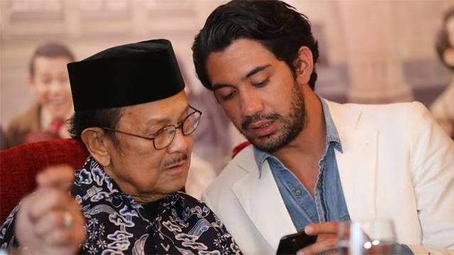 Film Habibie-Ainun Menunjukkan Habibie Sangat Peka Dengan Detail