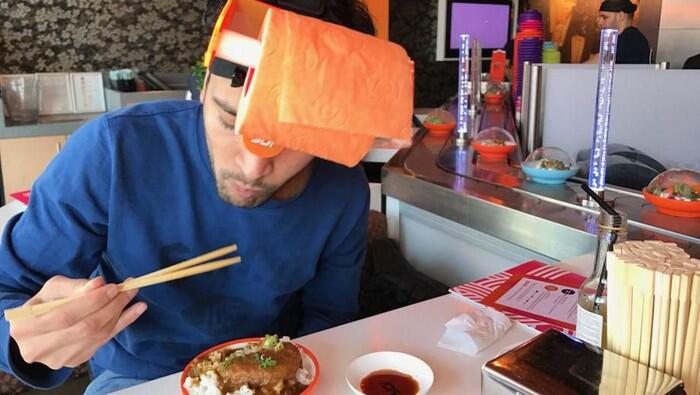 5 Penemuan Benda Unik dan Aneh Ini Bikin Makan Makin Repot