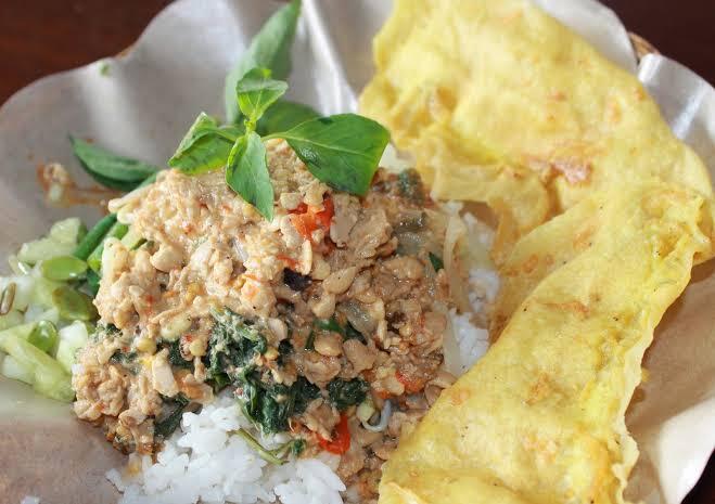 10 Varian Nasi Pecel Khas Indonesia, Mana yang Paling Kamu Suka?