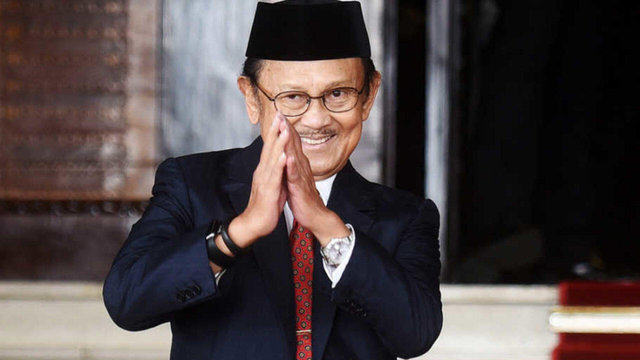 Belajar dari perjalanan Hidup B.J. Habibie