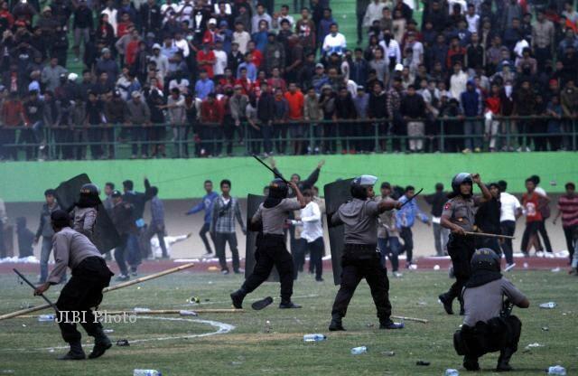 Kesuksesan Olahraga Indonesia Bergantung Pada Sikap Suporternya
