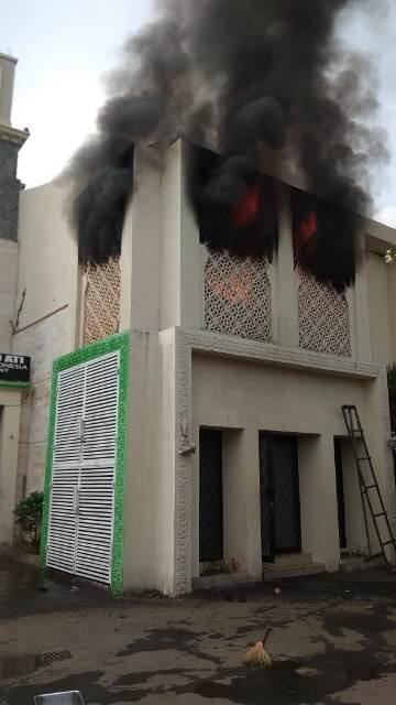Rumah Umat Tombo Ati Kebakaran, Opick Klaim Tak Rugi Banyak