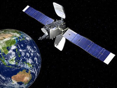 Aneh !! Satelit Buatan Bentuknya Ringkih Tapi Kecepatannya Melebihi Pesawat Jet ?