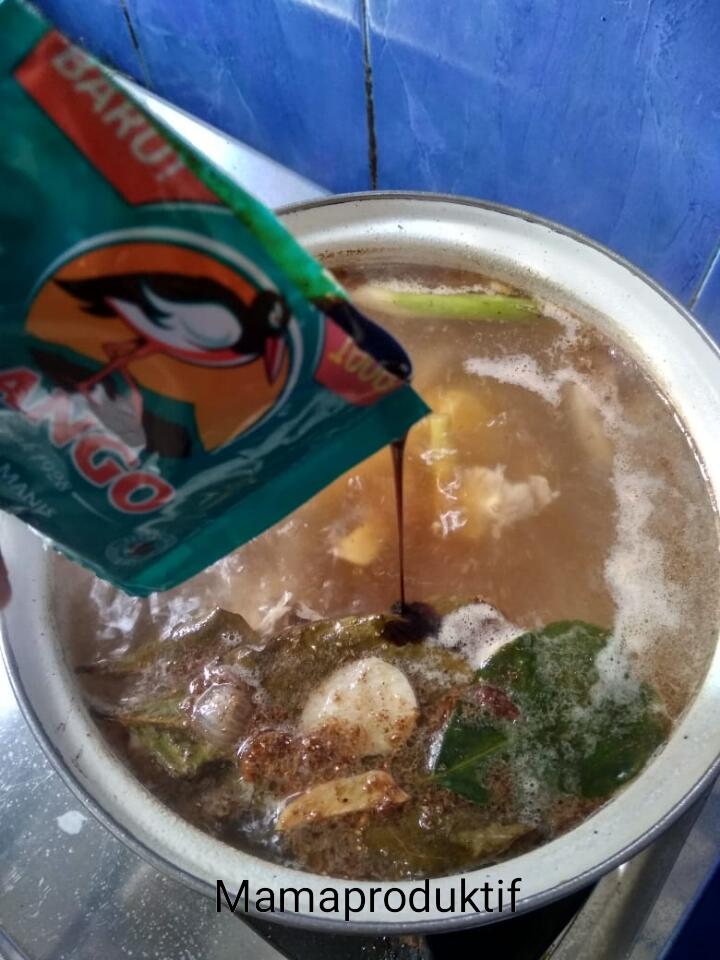 Kata Siapa Masak Soto Semarang Susah? Berikut Resepnya