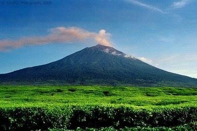 Kisah Mistis Kesurupan Hantu Pocong Di Gunung Salak
