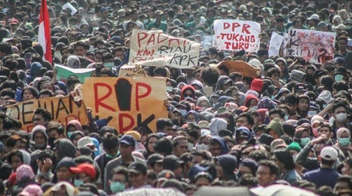 Terima Kasih Mahasiswa Dan Pelajar Sekolah