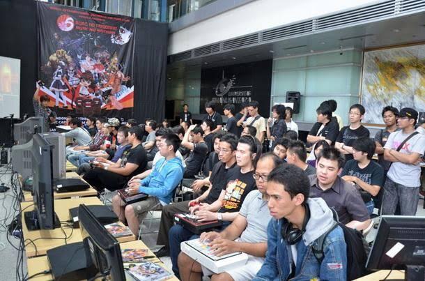 &#91;COC eSports&#93; Manfaat Bermain E-Sports Dan Perangkat Pendukungnya, Dijamin Jozz Gan!