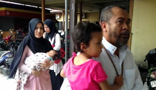 5 Kisah KAKEK yang Berhasil Nikahi DAON MUDEEE...