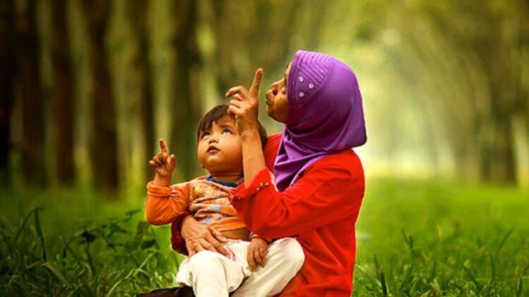 Sayangi Ibumu, Seperti Ia Menyayangimu Diwaktu Kecil