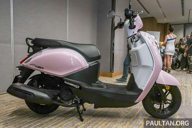 Motor Matic Ini Punya Nama Mio, Tapi Kok Bentuknya Mirip Honda Scoopy?