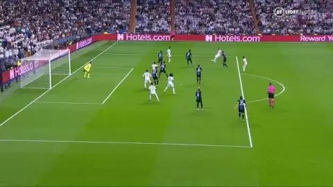 Sahkan Gol Ramos Yang Offside, UEFA Dituduh Gunakan VAR Untuk Bantu Real Madrid