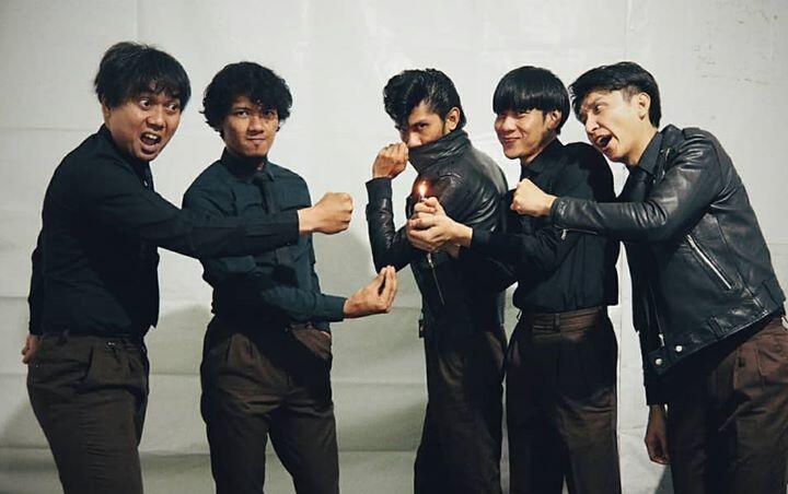 BEBERAPA LAGU GAMPANG YANG PAS BUAT NGEBAND | VERSI ANE !