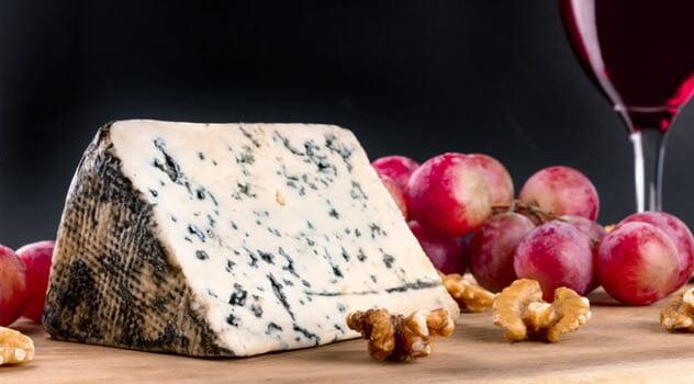 Jenis Makanan Yang Bisa Menyebabkan Kita Bermimpi Buruk