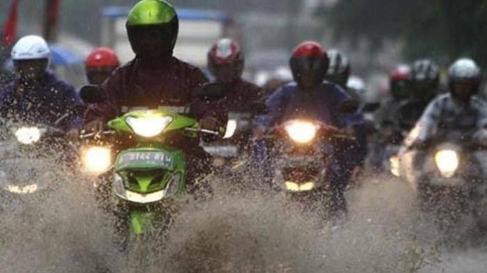 Permulaan Musim Hujan, Berkendara (Apa yang Dipersiapkan?)