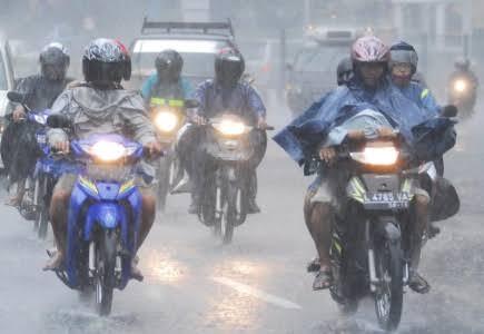 Permulaan Musim Hujan, Berkendara (Apa yang Dipersiapkan?)