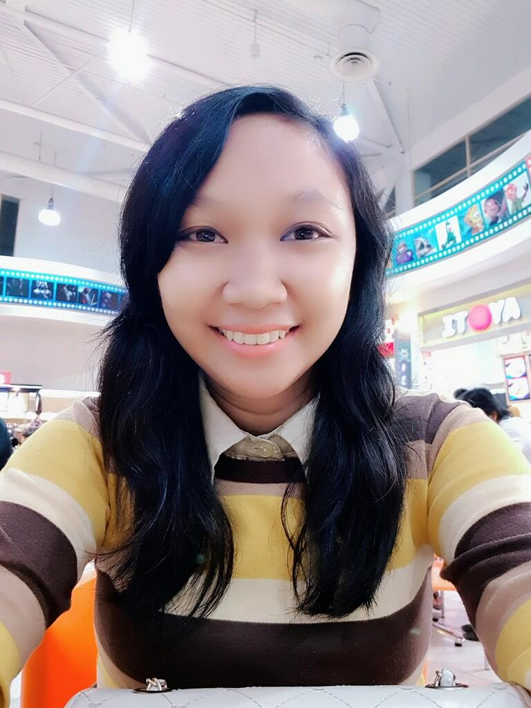 Nongki After Work Hour