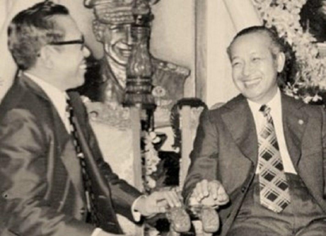 Raja Intel : mata dan teliga Suharto, riwayat Ali Murtopo