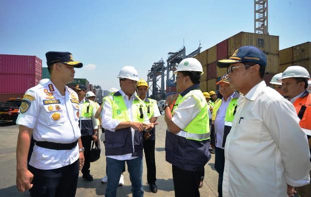 Kemenhub Dorong Pertumbuhan Laju Kontainer di Pelabuhan Priok