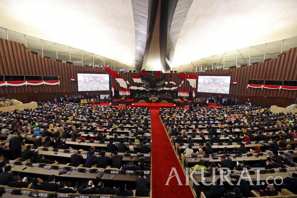 PDIP Bersyukur Pimpinan DPR-MPR Dikuasai Pendukung Jokowi-Ma'ruf