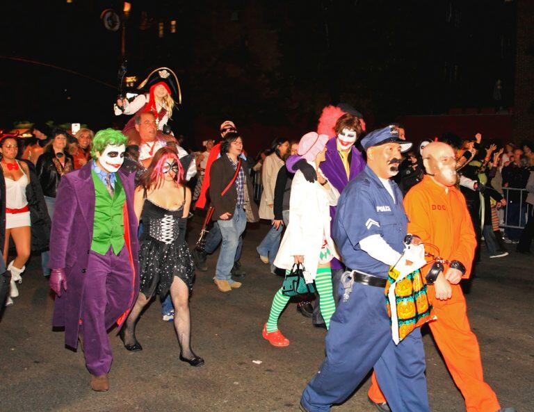 Tradisi Unik Halloween di Dunia, Hantu Lapar dan Teng Chieh Paling Aneh! Penasaran? 