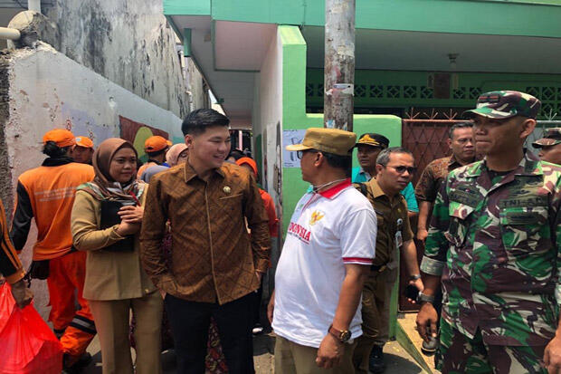 DPRD DKI Pastikan Pelayanan Dasar bagi Korban Kebakaran di Taman Sari