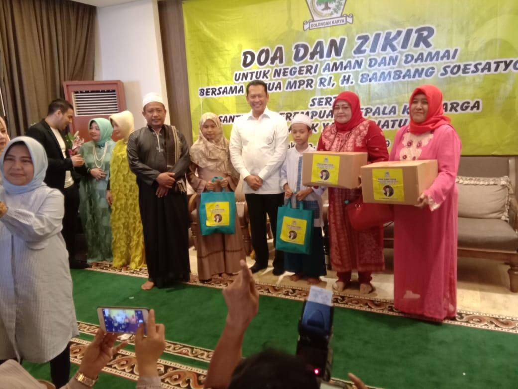 Ketua MPR Mengadakan Zikr Dan Doa di Rumah Dinas Bersama Yatim Piatu