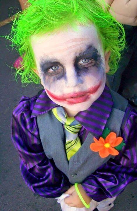 Kumpulan Kostum Unik Dan Aneh Pada Perayaan Halloween