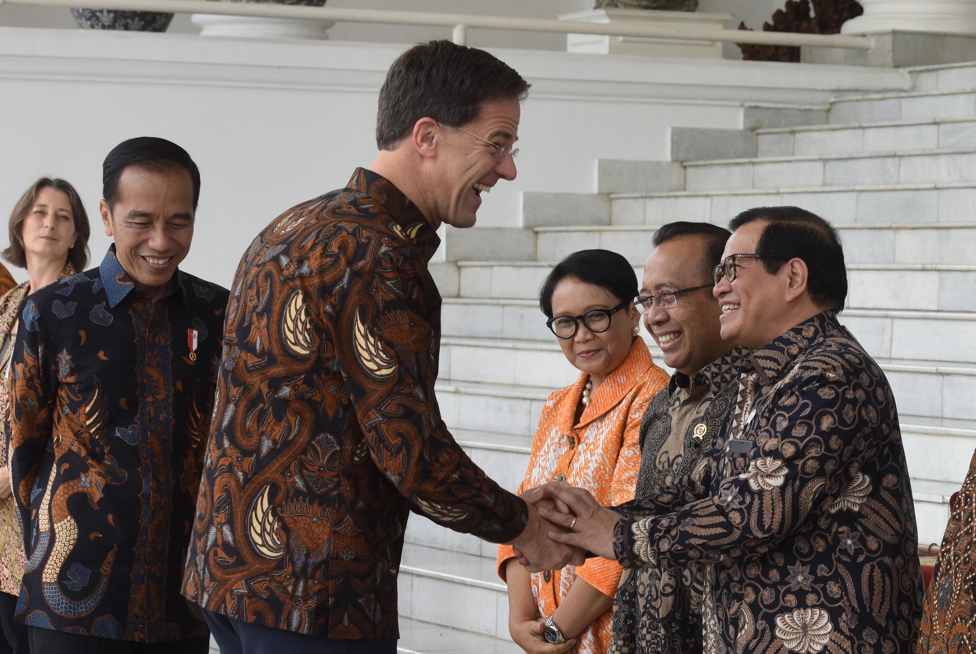 Suasana Serba Batik Saat Presiden Jokowi Terima Kunjungan PM Belanda Mark Rutte