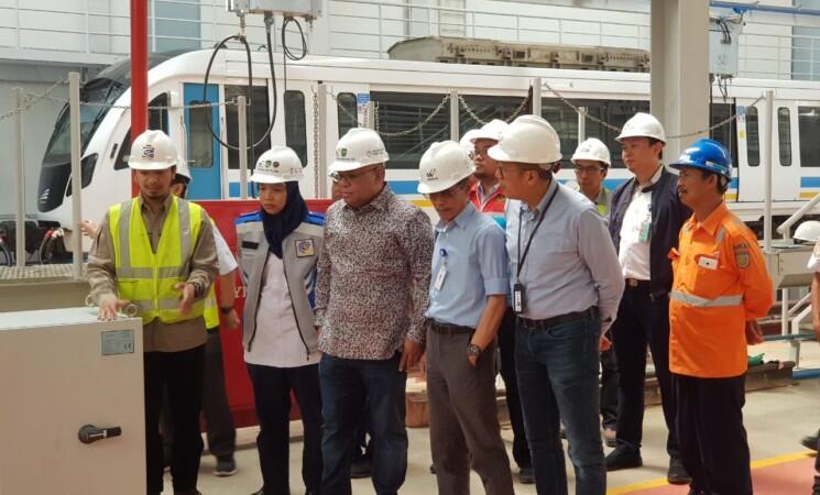 Monitoring dan Evaluasi Depo LRT Sumsel, KSP Apresiasi Peningkatan Waktu Tempuh