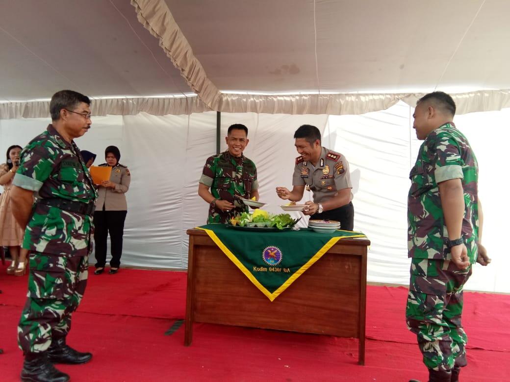 Rayakan HUT TNI Ke-74, Polres Banyuasin Gelar Syukuran di Makodim 0430 Banyuasin