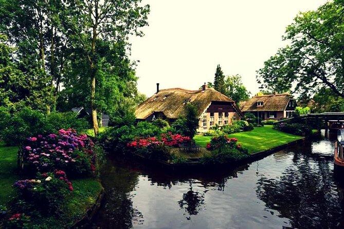 Indahnya Desa Giethoorn, Sunyi Tanpa Jalanan dan Kendaraan Bermotor