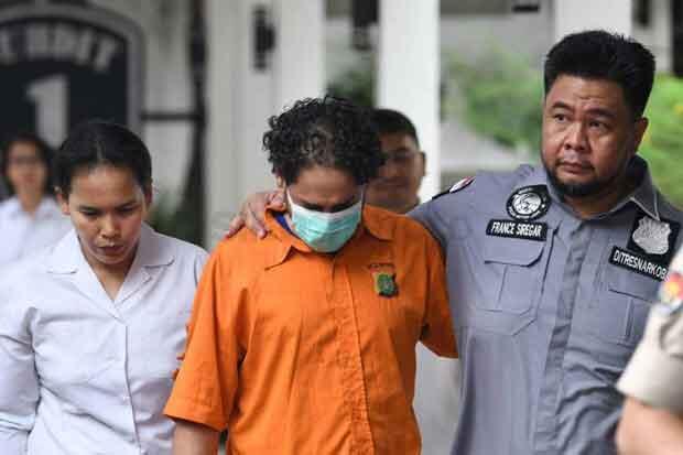 Menantu Elvy Sukaesih Beli Sabu dari Uang Kerja Serabutan
