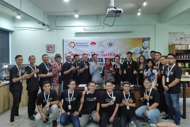 20 Barista Kopi Dibimbing Kemenperin Raih Sertifikasi SKKNI