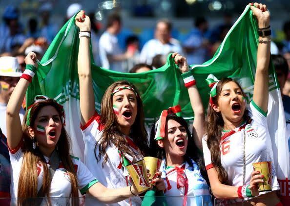 Iran Akhirnya Izinkan Perempuan Tonton Sepak Bola di Stadion
