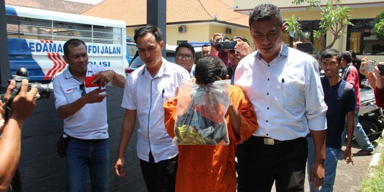 Pendeta Pilipus Mengaku 10 Kali Mencabuli Bocah Panti