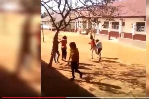 Satu Keluarga Persekusi Tiga Remaja di Kabupaten Muna