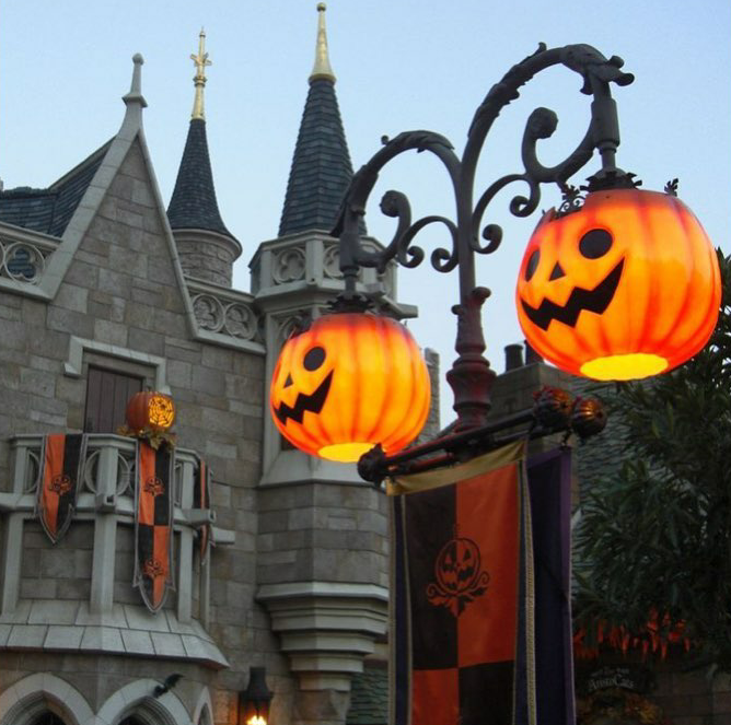 Halloween Ala Eropa Patutkah Diterapkan Di Indonesia?