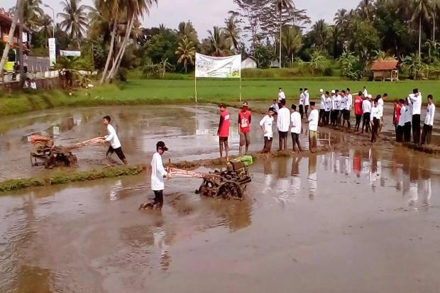 Sejak 2017, Alsintan di Bangka Selatan Dikelola Brigade