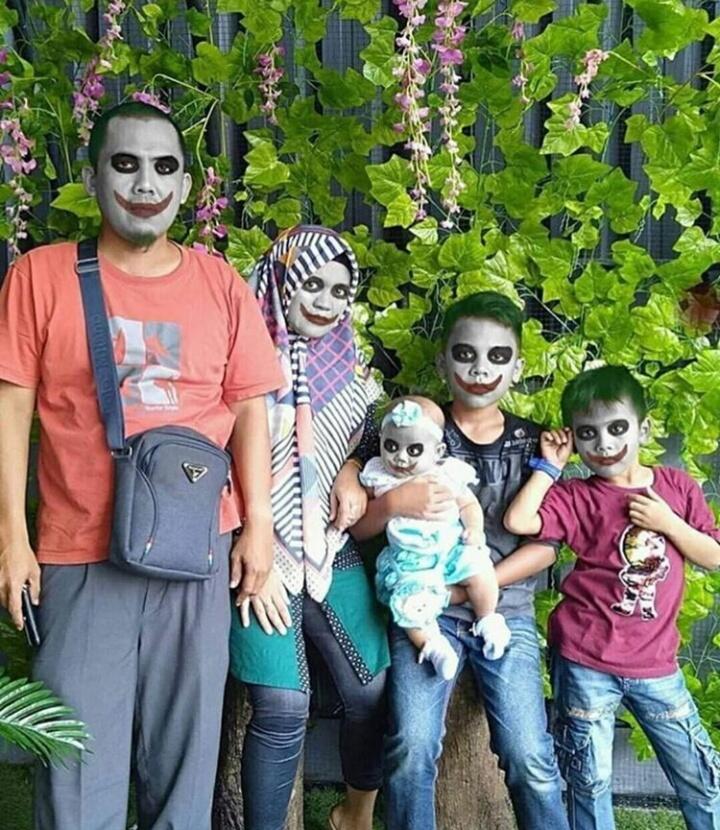 Demam Joker! 6 Cosplay Joker Paling Lucu Yang Bakal Bikin GanSis Ketawa Guling-guling