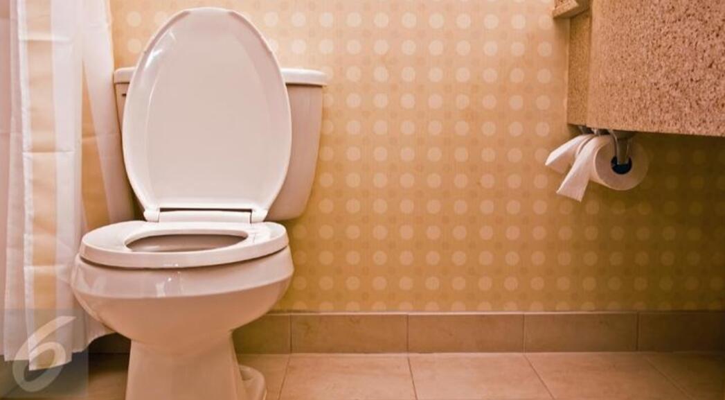 Guru TK China Paksa Anak Makan di Toilet Bikin Geger