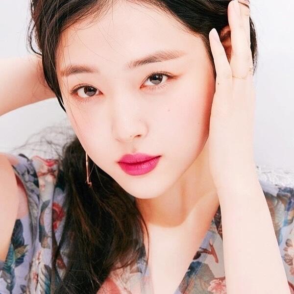 Sulli Ex-F(X), Dikonfirmasi Meninggal Dunia