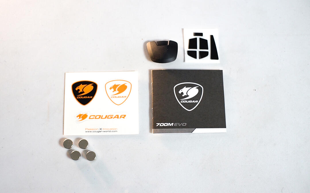 Review Mouse Gaming yang bisa berubah bentuk (Cougar 700M)