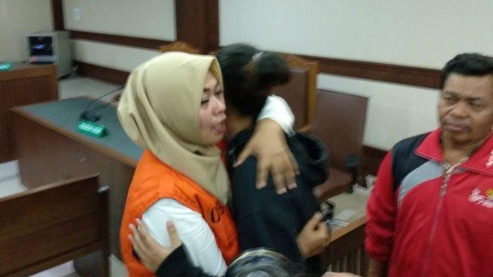 Wanita Penyebar Viralnya Video 'Penggal Jokowi' Dibebaskan Hakim