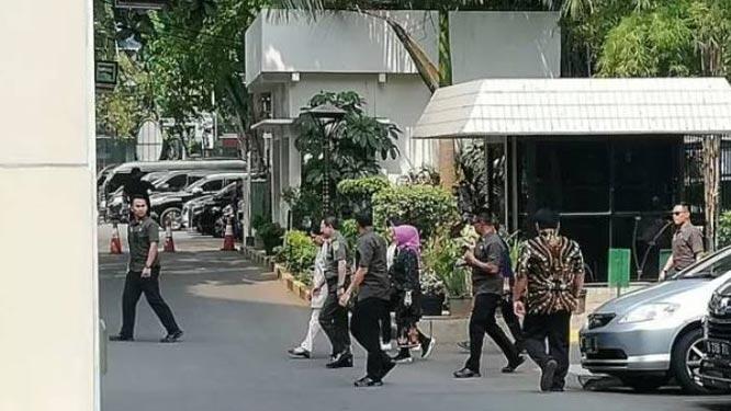 Hari Ini Wiranto Dijenguk Sejumlah Tokoh Nasional