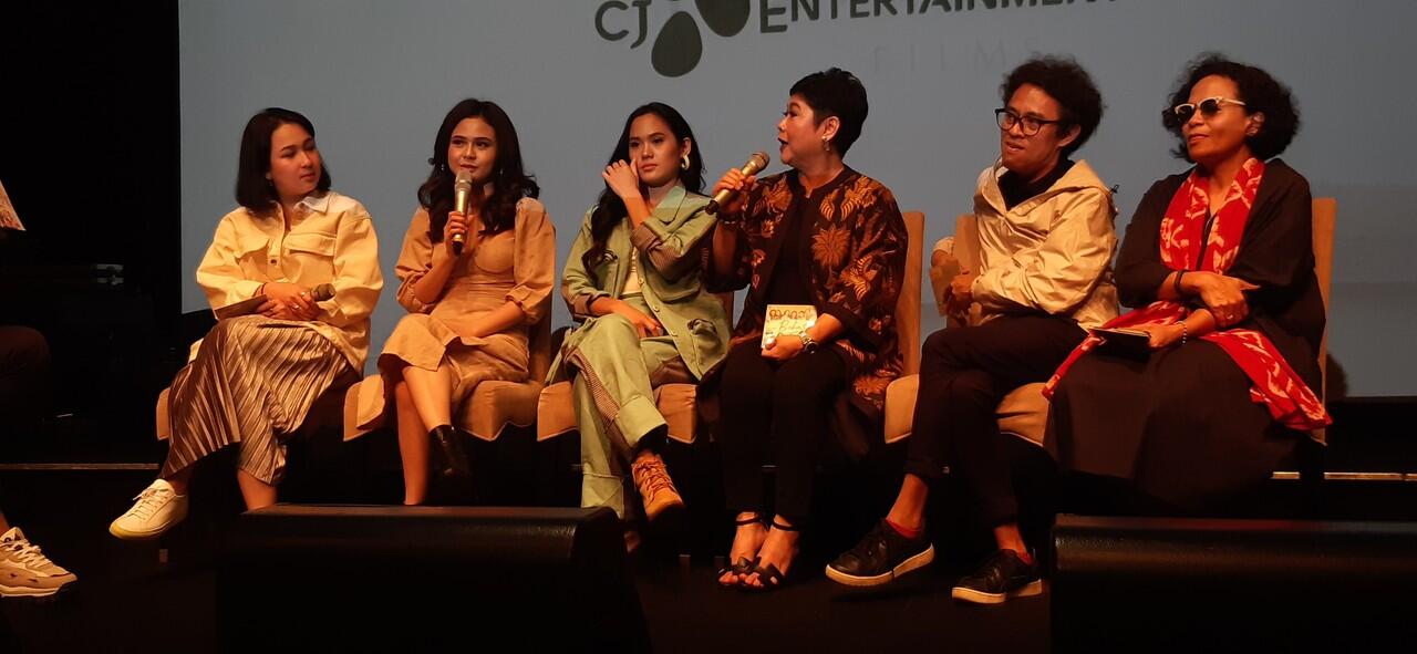 Bernostalgia dengan Lagu Bebas dan Lagu Hits Era 90-an Lainnya di Film Bebas!