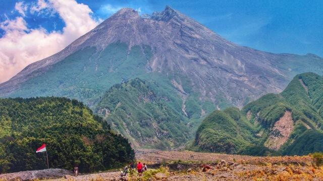 Gunung Merapi Legendanya Sleman Yogyakarta