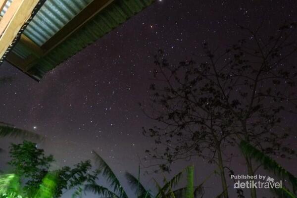 Rocky Terjebak Di Dunia Final Fantasy