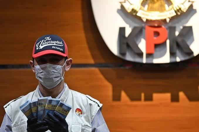 Sesat Pikir Pemberantasan Korupsi