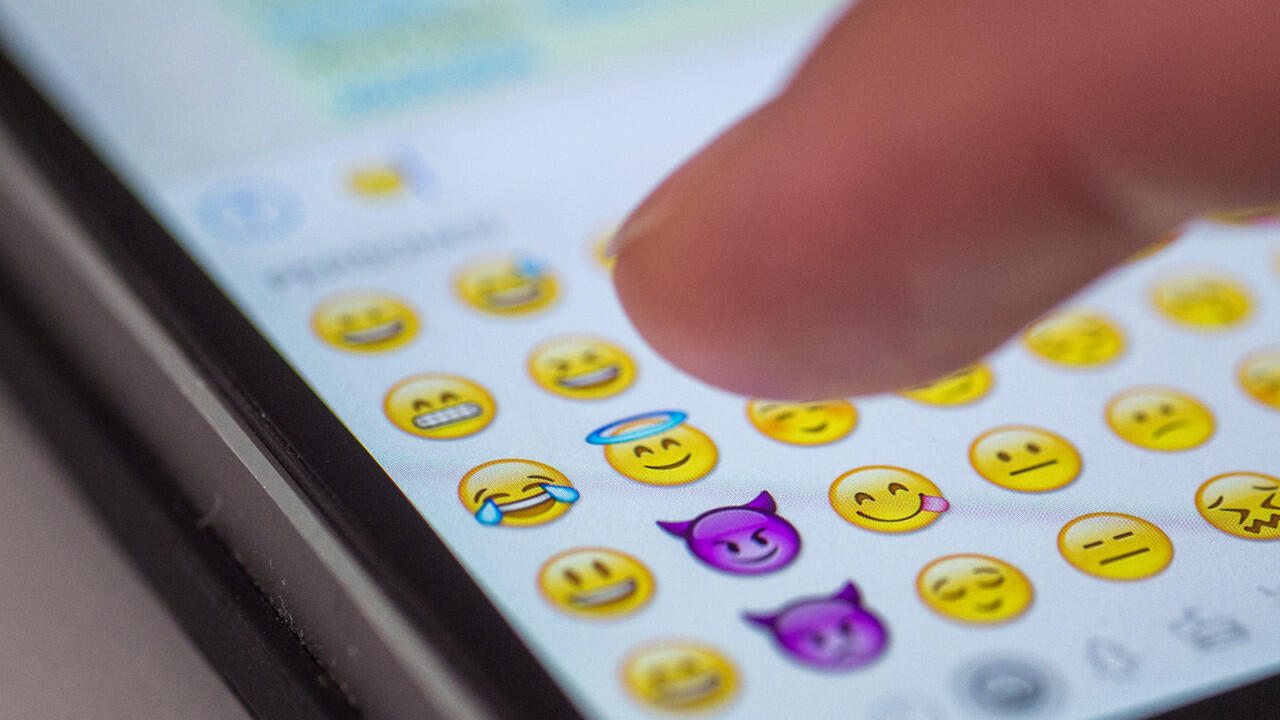 Thread Ini Bisa Nebak Siapa Kamu, dari Emoji yang Sering Dipakai!